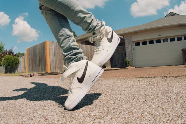 Top Left Shoe